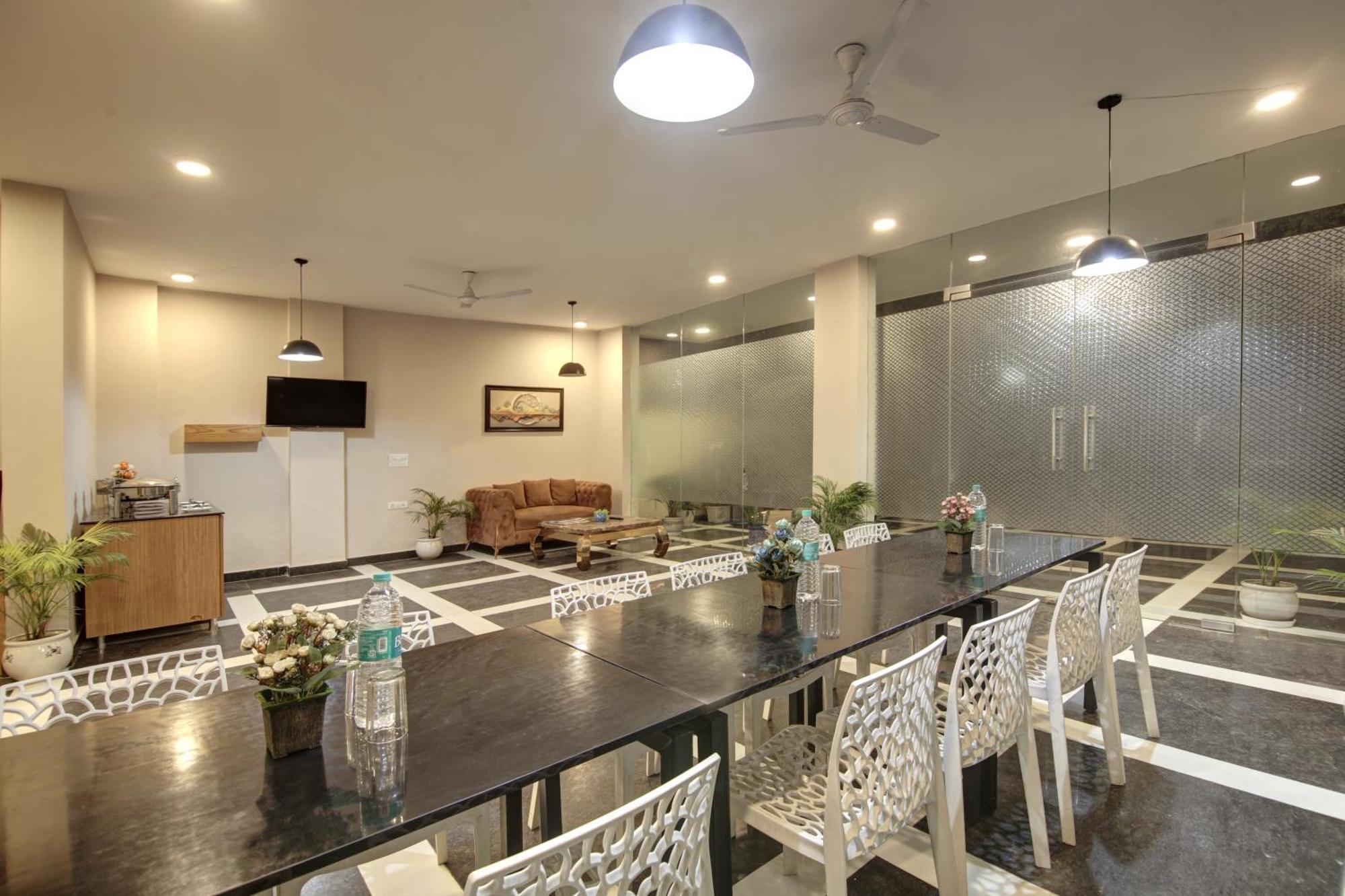 Limewood Stay - Fortis Hospital Gurgaon Exterior photo